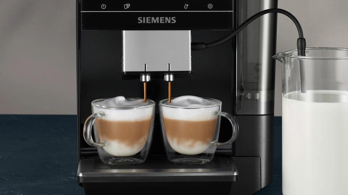 EQ700 Classic Bean-to-Cup Coffee Machine – Piano Black