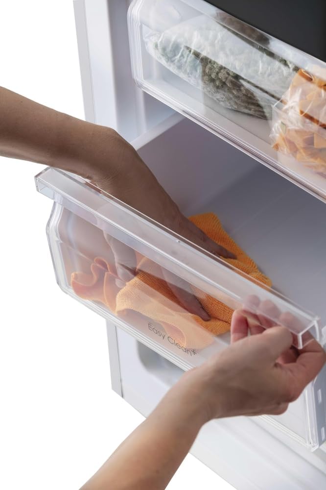 157L Low Frost Fridge Freezer – White | 144cm (H) | CCG1L314EWK