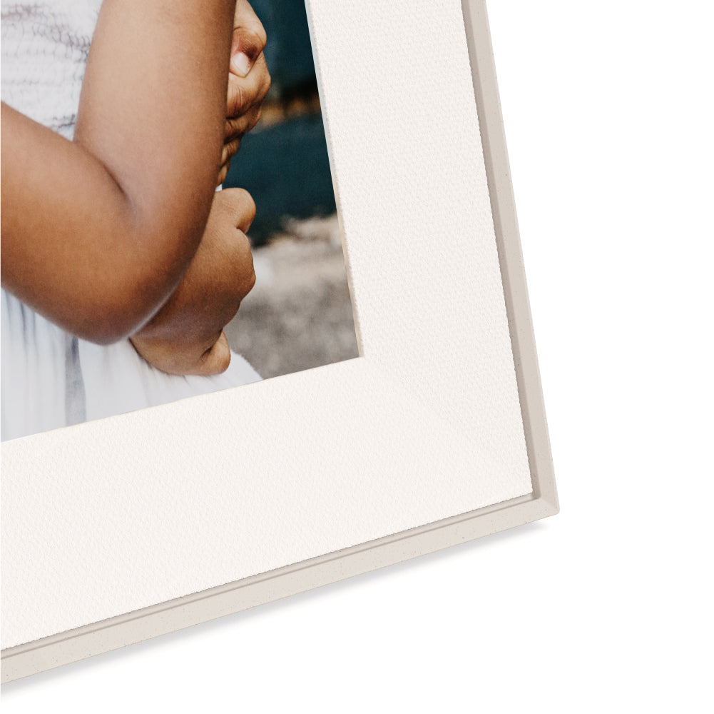 Aura Aspen 12" Digital Photo Frame | White Quartz - AF215-MWHT Redmond Electric