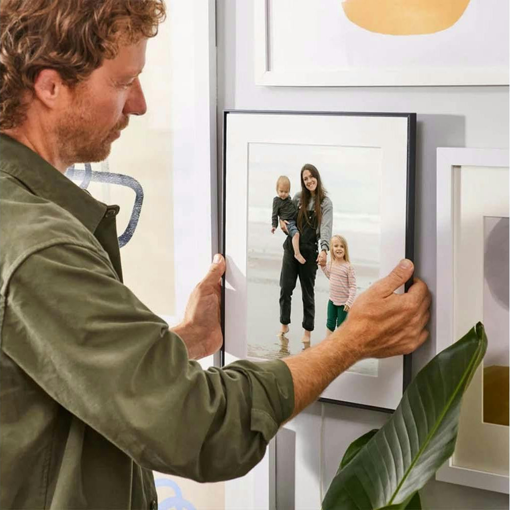 Aura Walden 15" HD WiFi Digital Photo Frame | Matte Black - AF115-MBLK