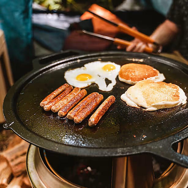 Bonfire Cast Iron Grill & Hub Cooking Bundle