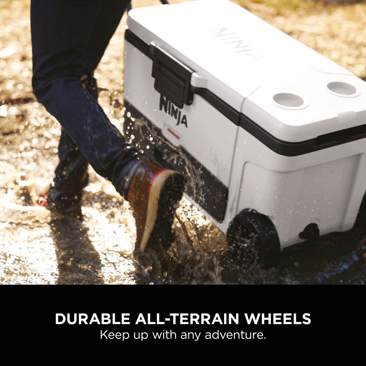 Ninja FrostVault 65QT/61L Wheeled Cooler with Dry Zone Cloud White FB265EUUKWH
