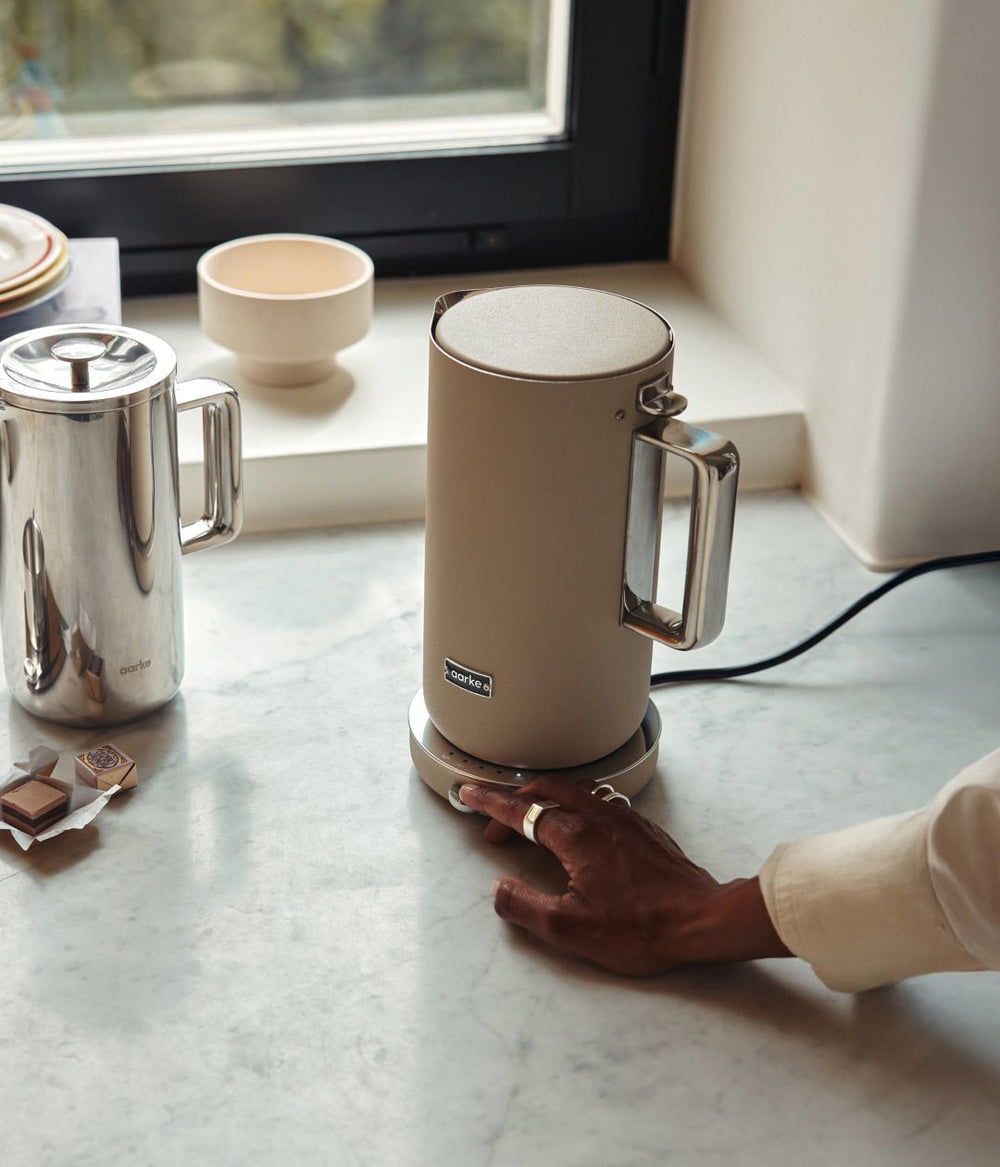 Temperature Control Kettle Matte in Sand