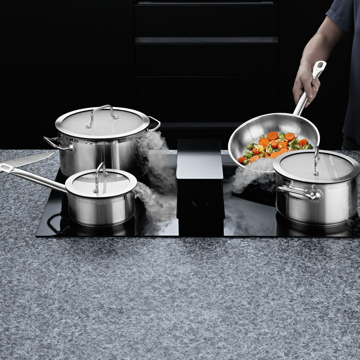 BergHOFF Hotel Downdraft 7-Piece Stainless Steel Cookware Set 1132008
