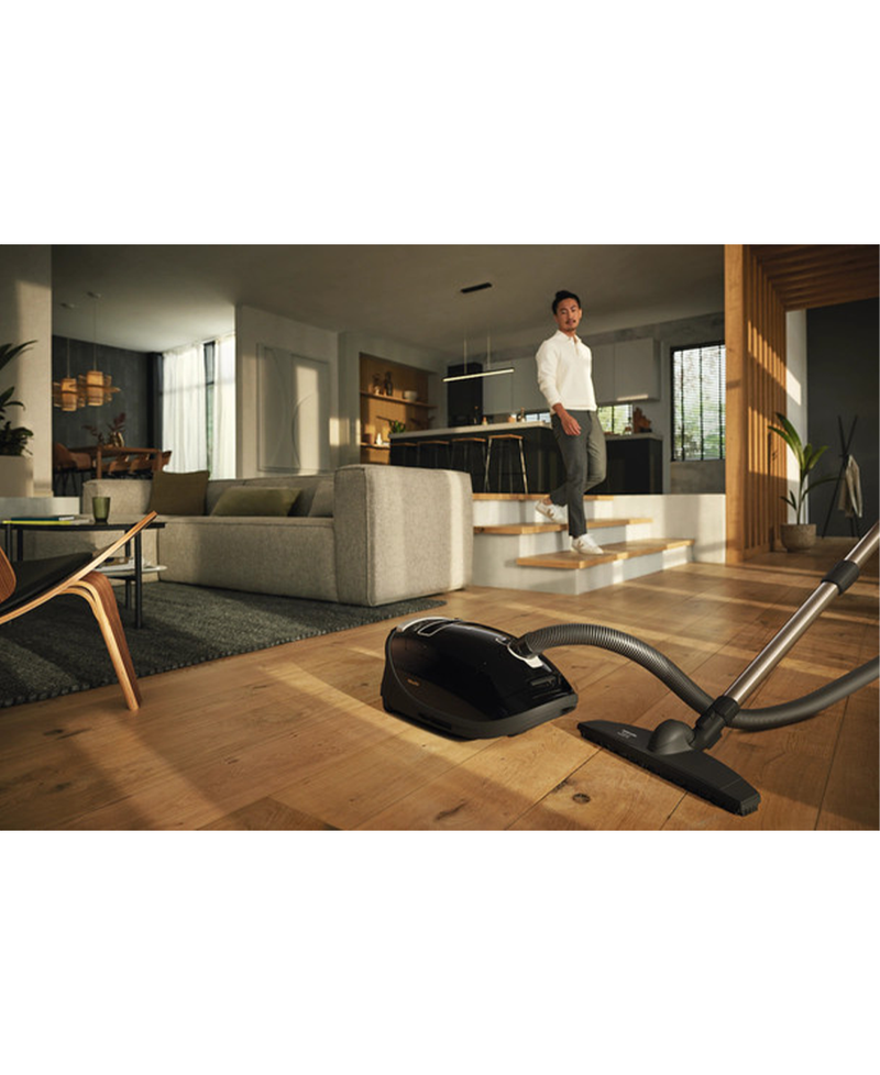 Miele Complete C3 Parquet XL | Obsidian Black 12032230 Redmond Electric Gorey