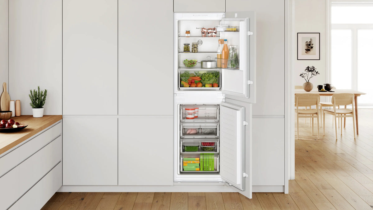 Series 2 249L Built-In Frost Free Fridge Freezer