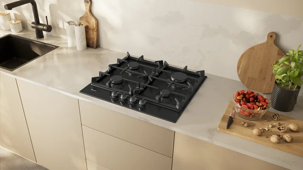 N70, 60cm FlameSelect Gas Hob | Black - Redmond Electric