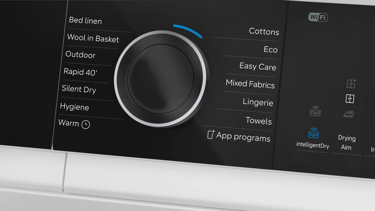 Siemens iQ500 9kg Heat Pump Dryer, SelfCleaning | White - WQ46H2D9IE Redmond Electric Gorey