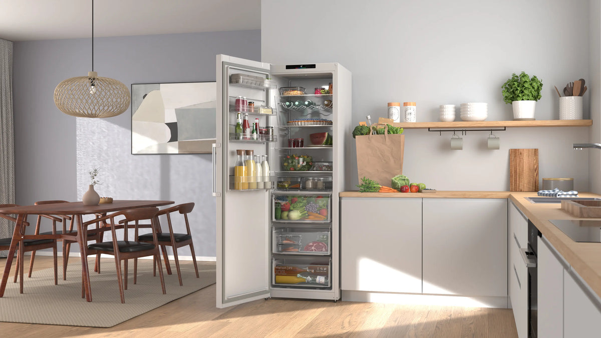 Series 4 Freestanding Tall Larder Fridge 402L – White | KSN36VWDGG
