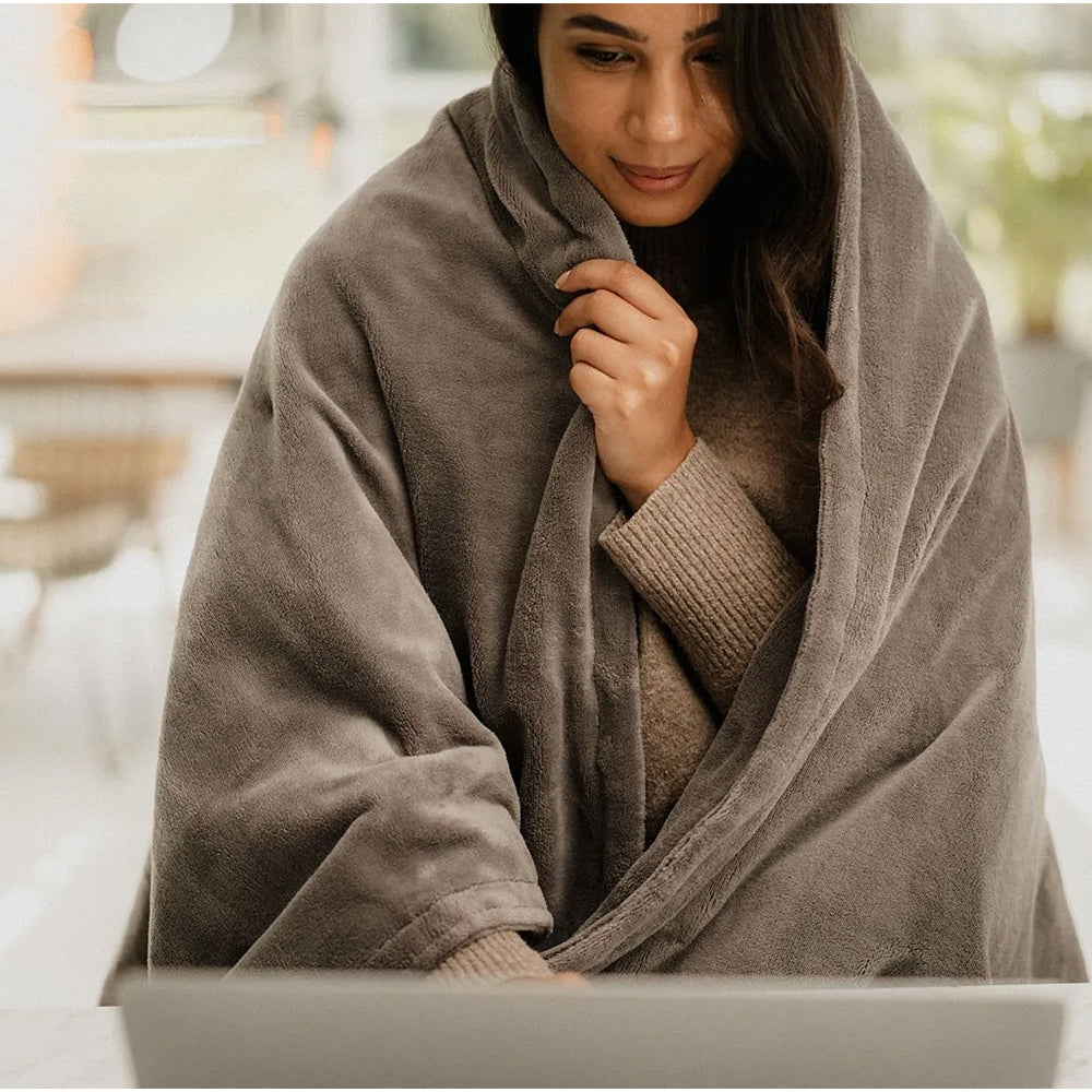 Luxury Heated Large Fleece Throw Grey | 16707