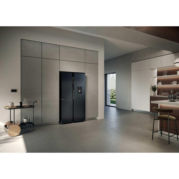 S+ Series 7 573L American Fridge Freezer | Brushed Black | 177.5 (H) | HSPR79F18EWMB(UK)