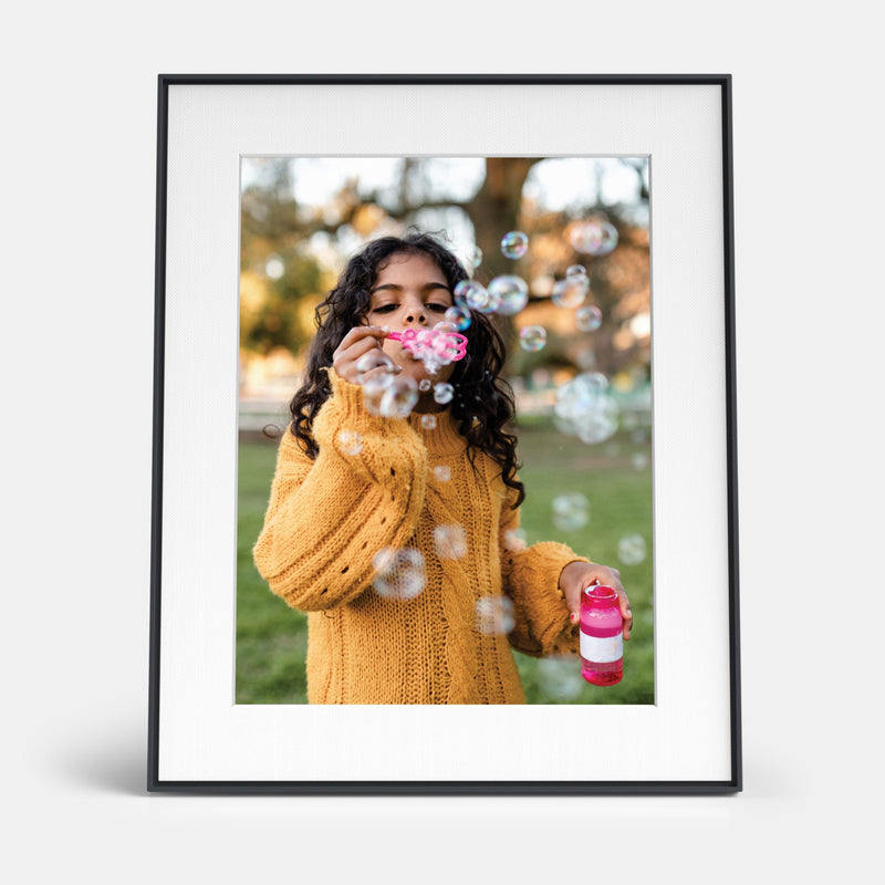 AURA Walden 15" Wifi Digital Picture Frame Black | UKA110-MBLK Aura Digital Photo Frame Redmond Electric