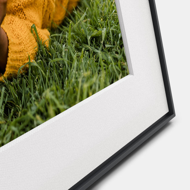 AURA Walden 15" Wifi Digital Picture Frame Black | UKA110-MBLK Aura Digital Photo Frame Redmond Electric