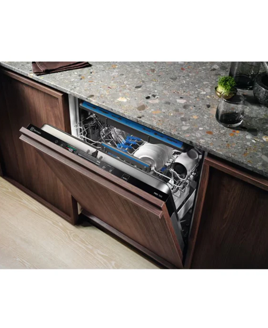 Electrolux 14 Place 600 SatelliteClean Fully Integrated Dishwasher - EES48410L Redmond Electric Gorey