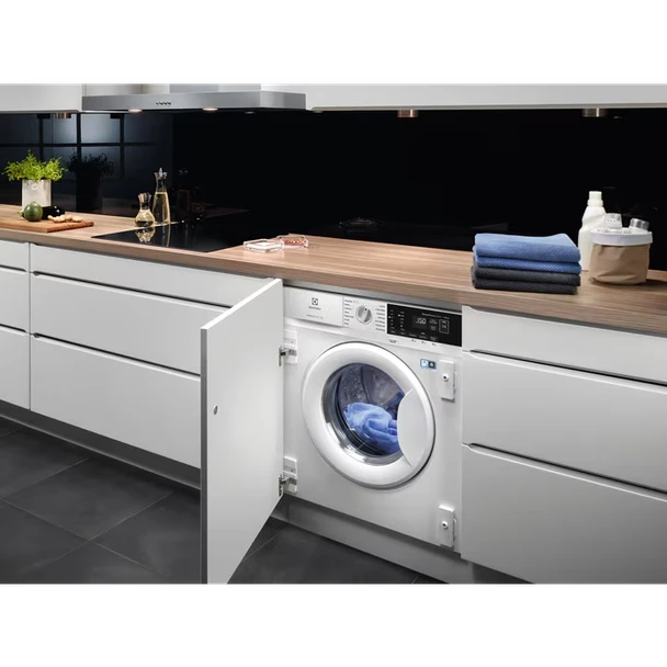700 SteamCare 8kg 1400rpm Integrated Washing Machine | White