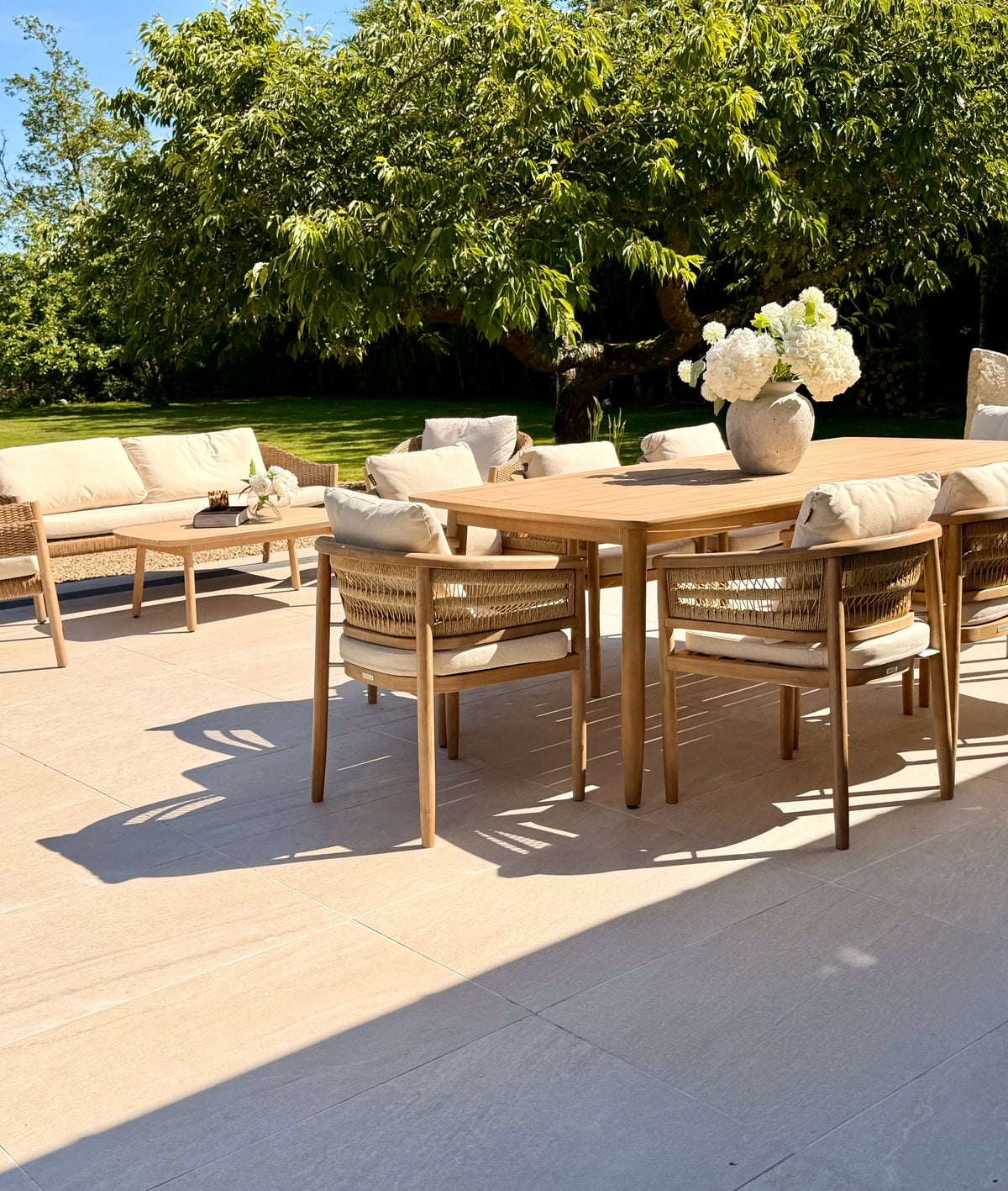 Hera 8 Seat Rattan Dining Wooden Set with Rectangular Table