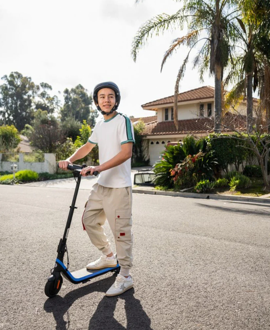 Segway Ninebot C2 Pro B Kick Scooter | Black/Blue - KICKSCC2PROB Redmond Electric Gorey