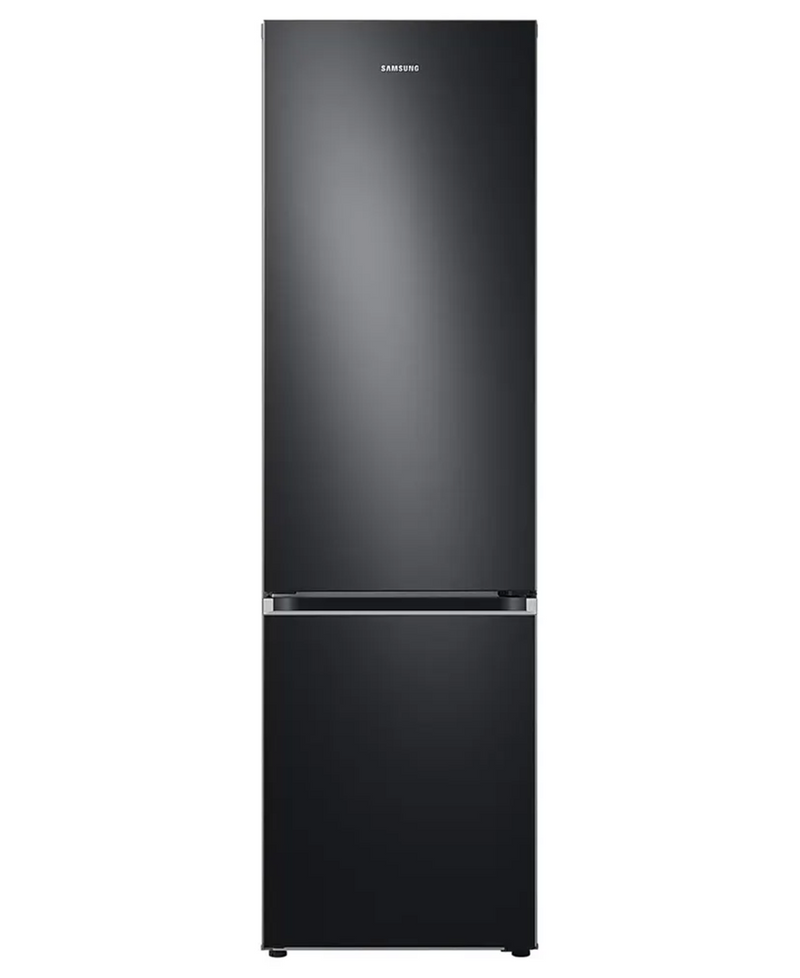 Samsung freestanding store fridge freezer