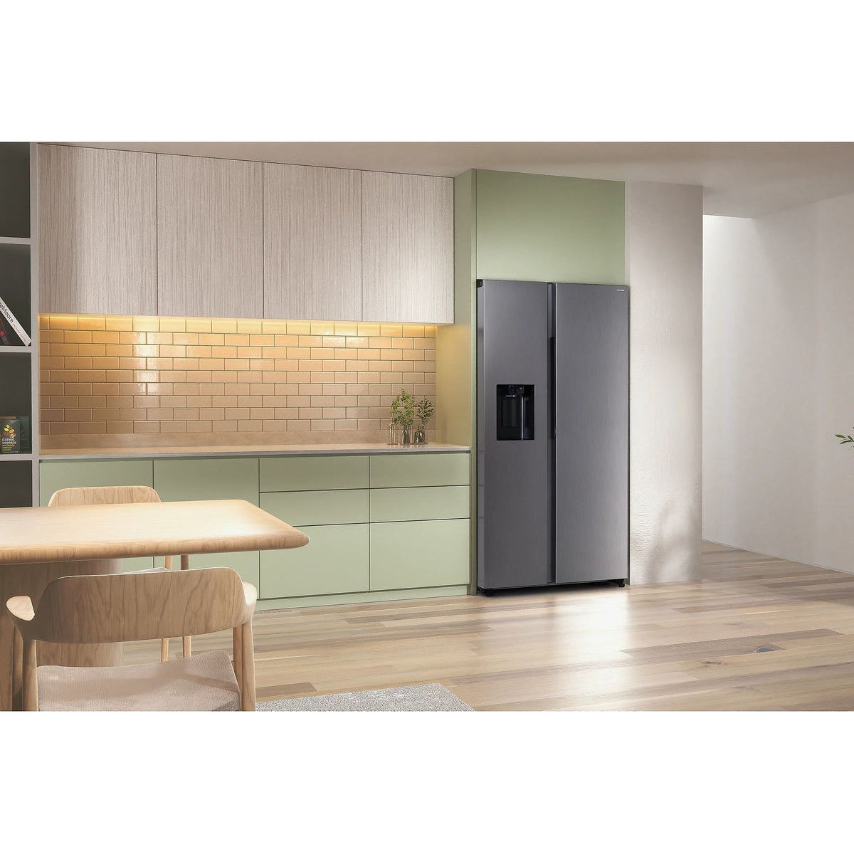 Samsung Bespoke AI Series 6 640L Side-by-Side Fridge Freezer Silver RS70F65KETEU
