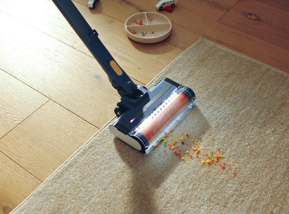 Cordless Vacuum Cleaner with Anti Hair Wrap & FloorDetect – Blue | IY143HUK