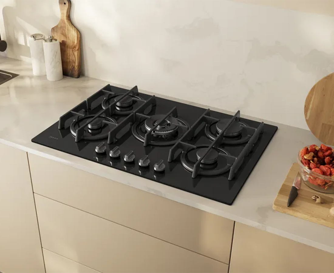 Neff N 70, 75cm Built-In Gas Hob with FlameSelect | Tempered glass, Black - T27PIQ4S0 Redmond Electric Gorey