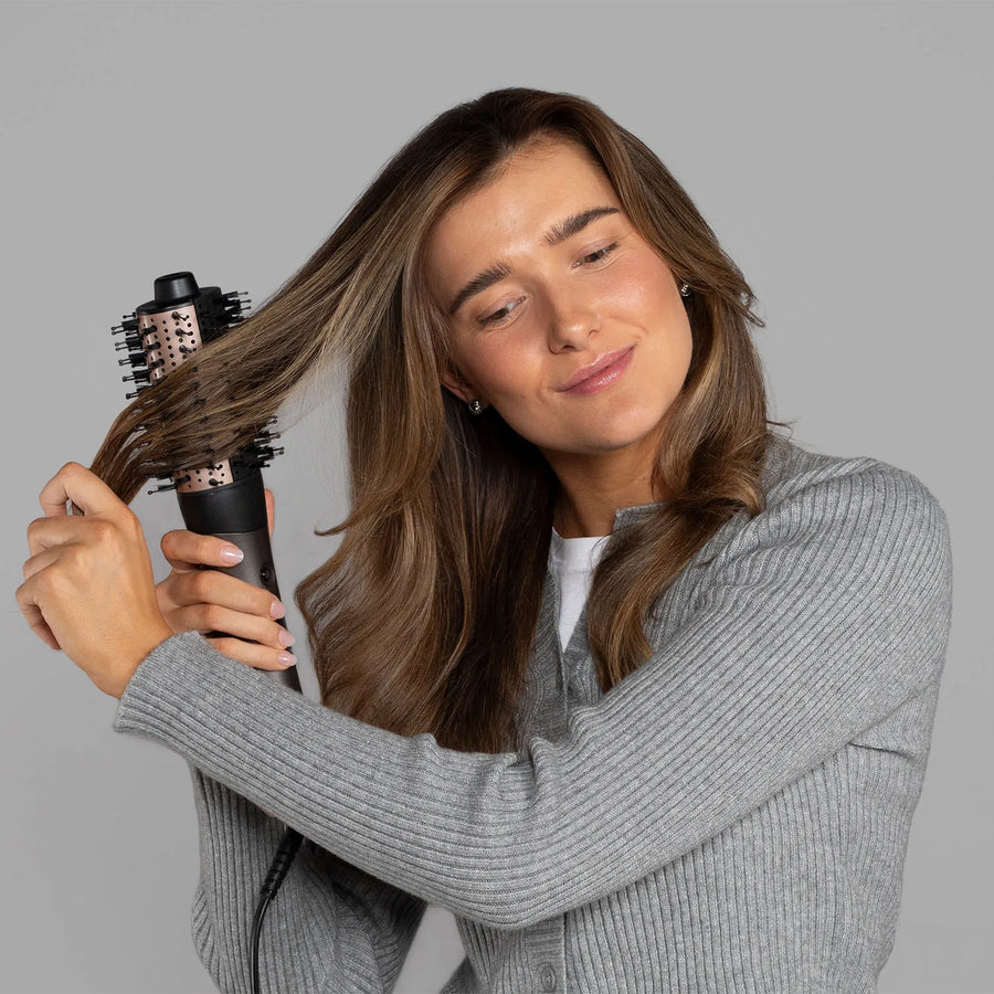 ONE PowerDry & Smooth Hot Air Brush