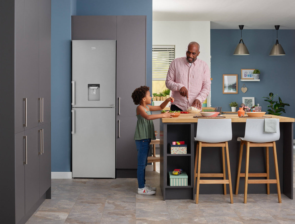 Freestanding Fridge Freezer | 191cm (H) - Redmond Electric Gorey